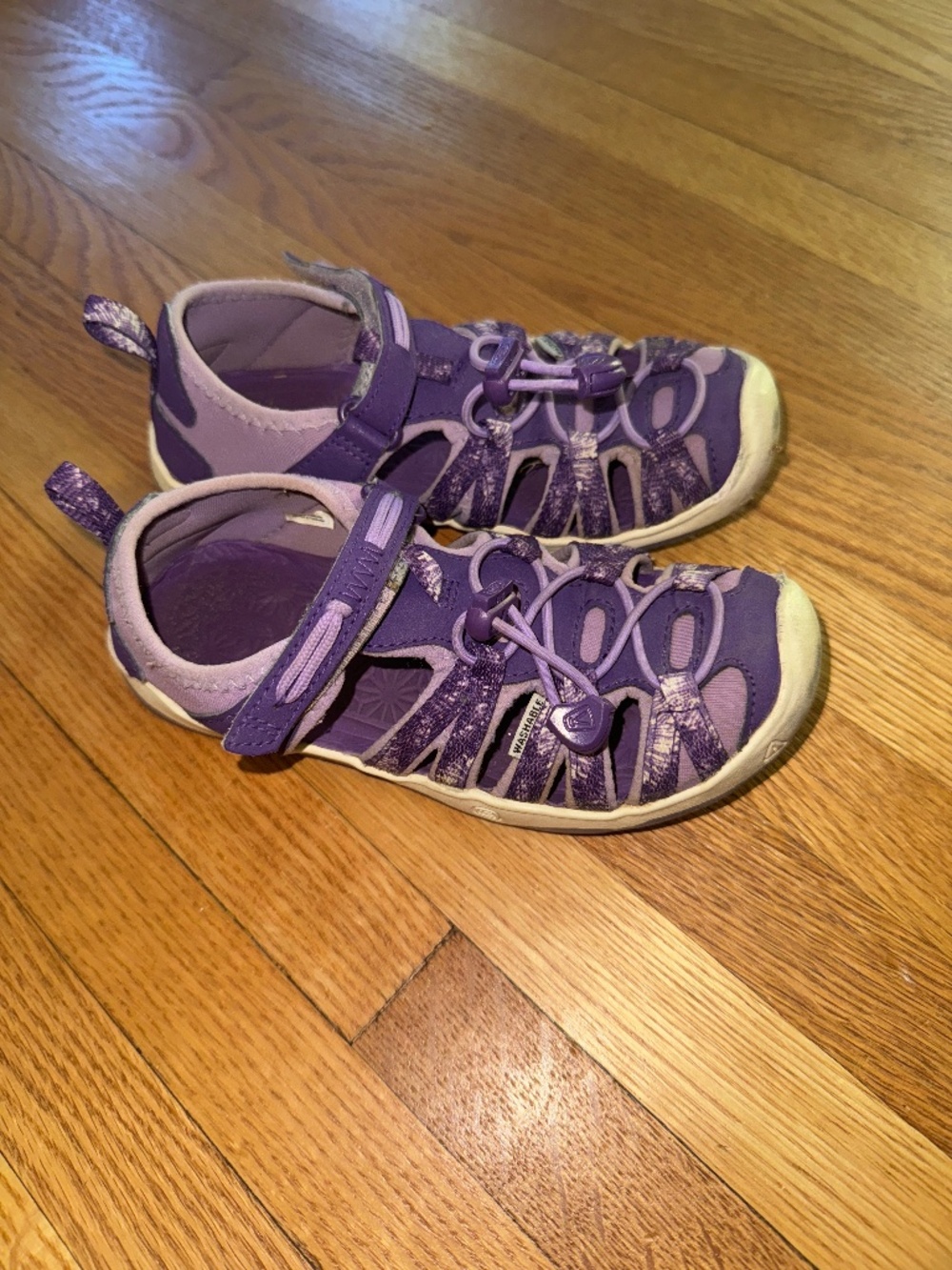 KEEN Moxie sandal in purple- size US 12